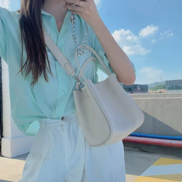 Small Tote/Crossbody Bag w/Cosmetic Pouch