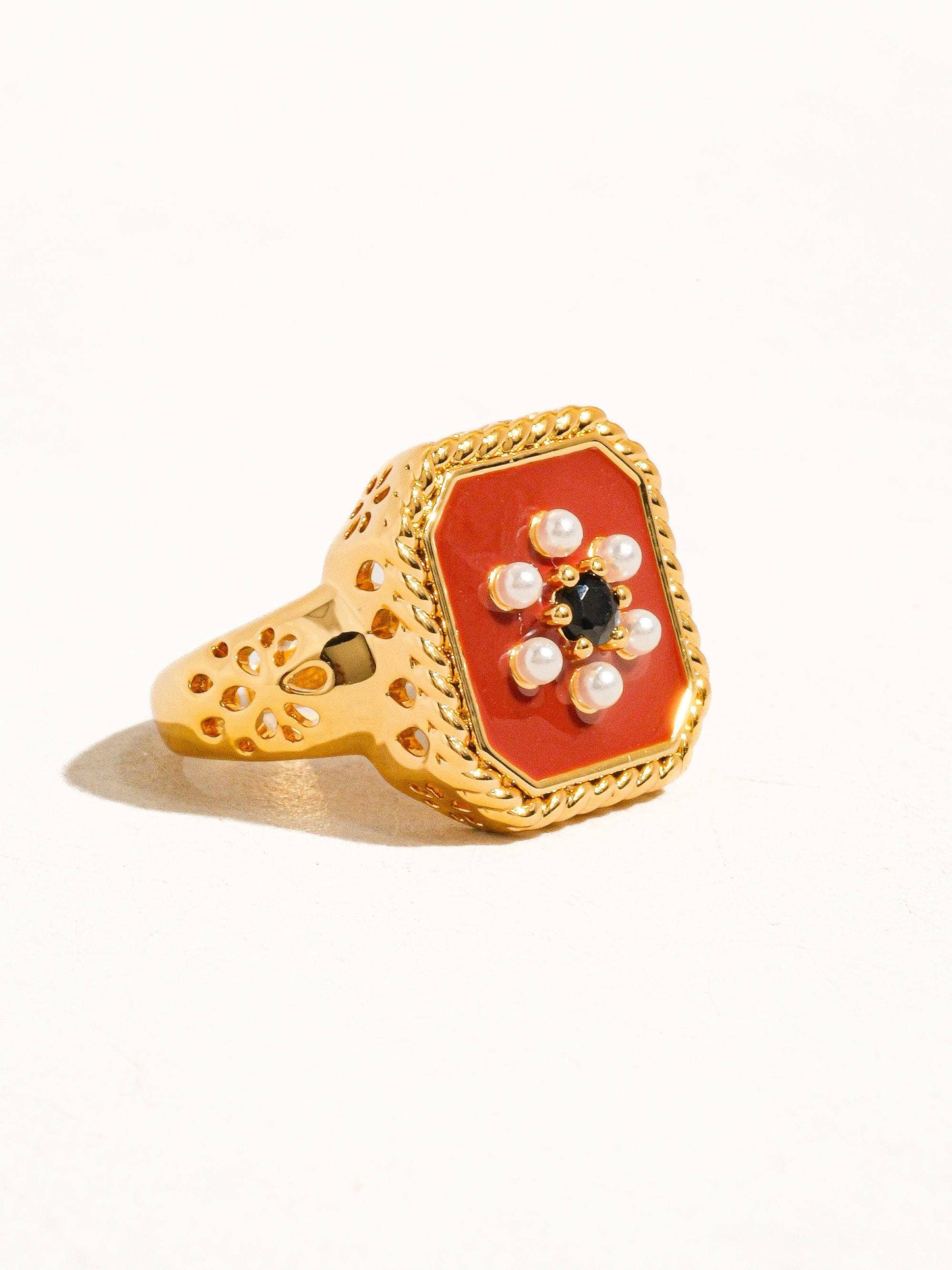 Rouge Ring